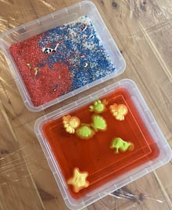 Easy baby sensory bin ideas for 6–12 months