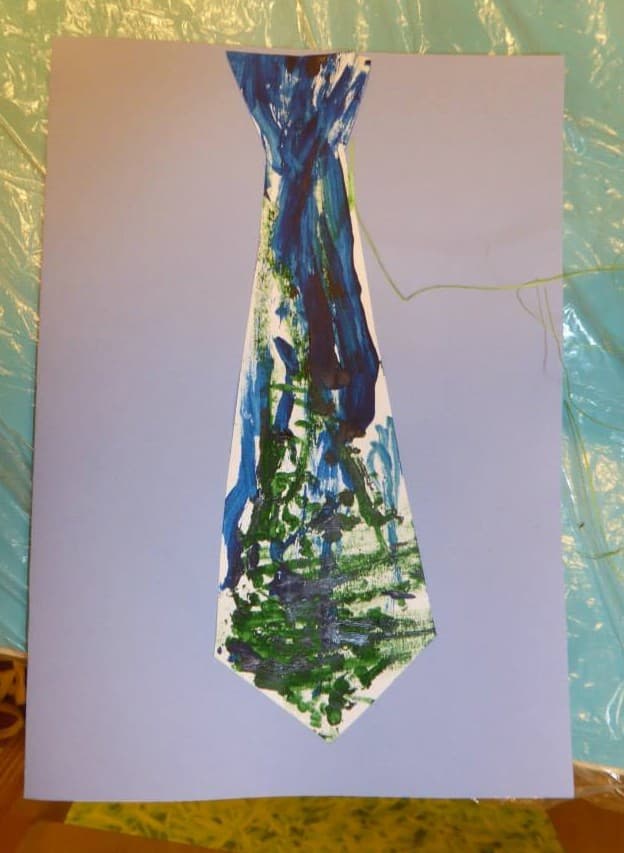 Tie Craft for Toddler: Easy Finger Painting Father’s Day Craft
