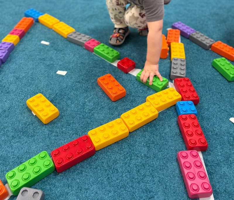 Christmas Block Activities for Toddlers: Easy Giant Floor Christmas Tree Game