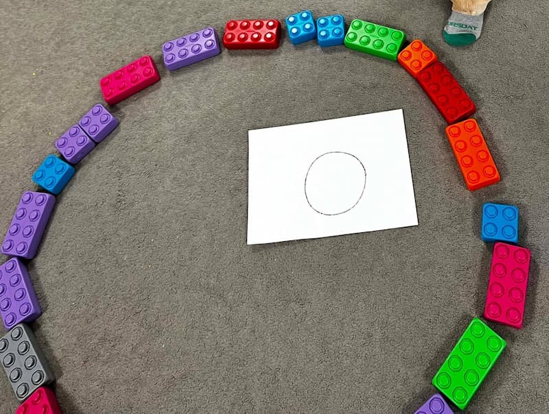 Easy Shape Matching Activities with Blocks for Toddlers