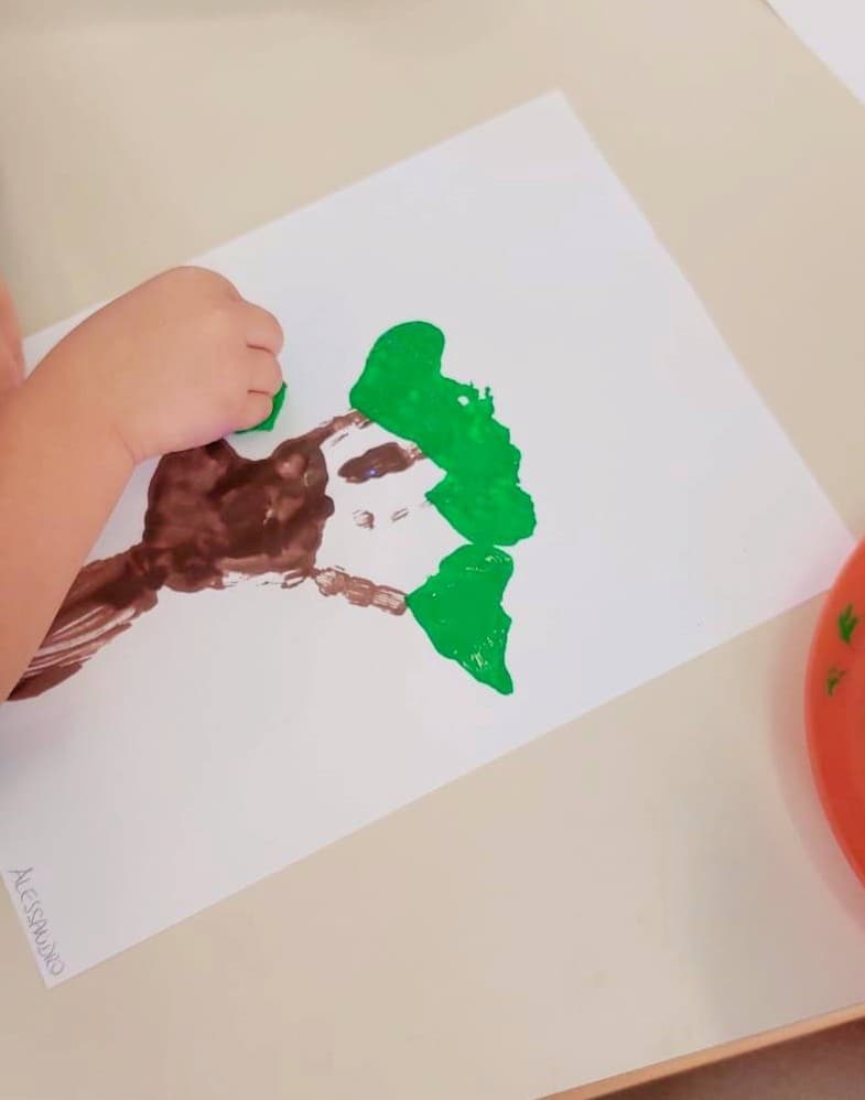 handprint tree craft