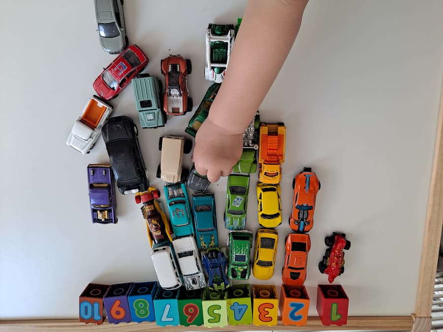  Toddler Car Counting Activity 