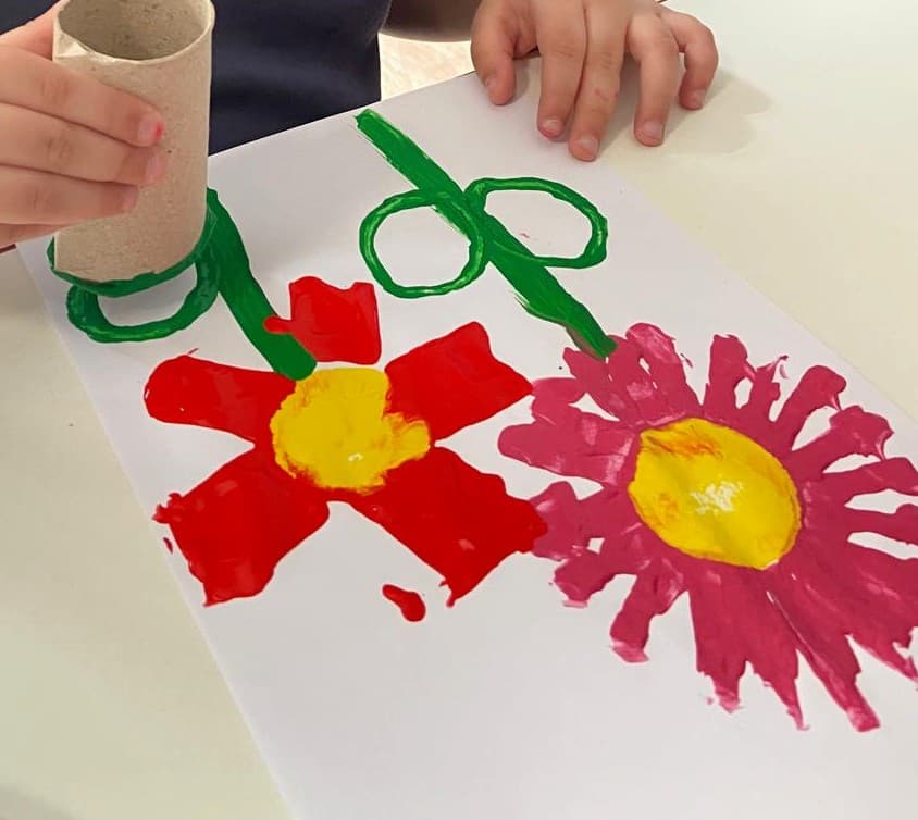 Toilet Paper Roll Painting Flowers: Easy Spring Art Activity for Toddlers